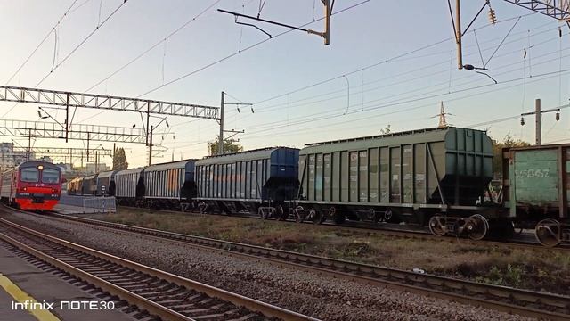 24.09.2023. (Покрышки от карьерных самосвалов). 'ВЛ80С-423' с грузом. смотреть онлайн