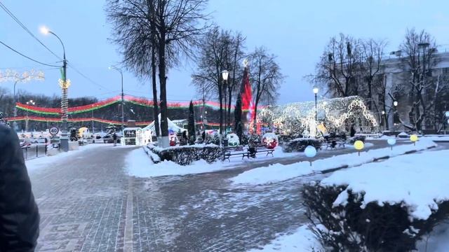 Съездили на елку . Площадь Ленина . смотреть онлайн