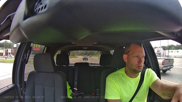 Vantrue N4 3 channel смотреть онлайн