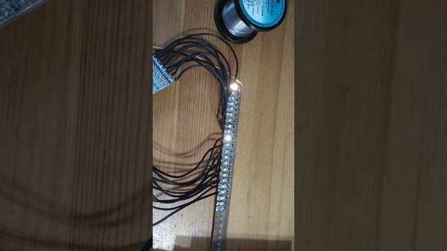 Бегущий поворотник 9 каналов. Atmega8, по плюсу смотреть онлайн