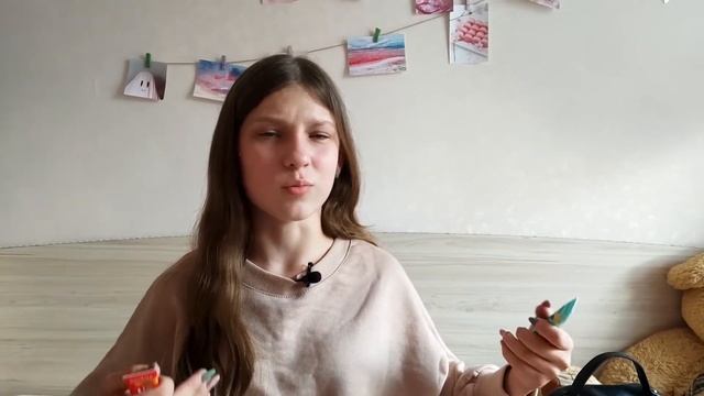 ЧТО В МОЕЙ СУМКЕ 2021 / what in my bag // liza.com смотреть онлайн