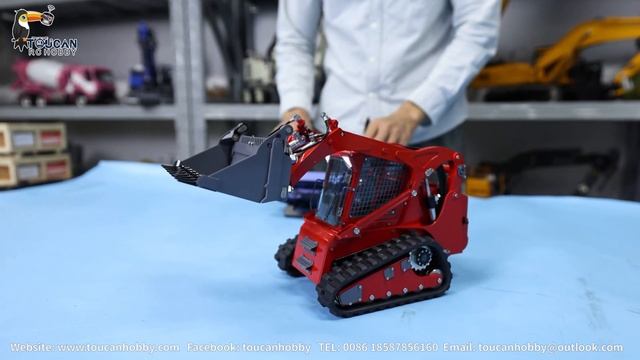 LESU 1/14 Aoue LT5 RC Bobcat Hydraulic track Skid-Steer Loader, I6S Radio, light and sound system. смотреть онлайн