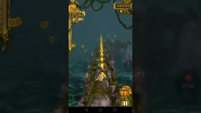 По Пятам за мной! Но дерево всё испортило! Злые деревья в игре Temple Run! смотреть онлайн