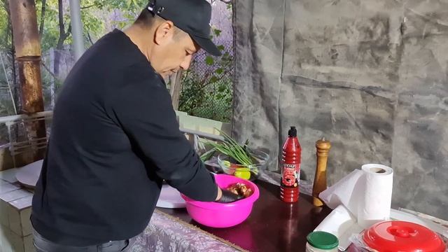 Tovuq qanotlaridan shashlik | Шашлык товук канотидан смотреть онлайн