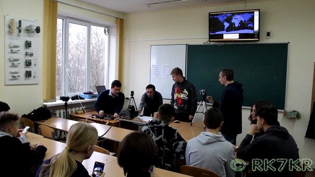 Связь с МКС. Симферопольский колледж радиоэлектроники смотреть онлайн