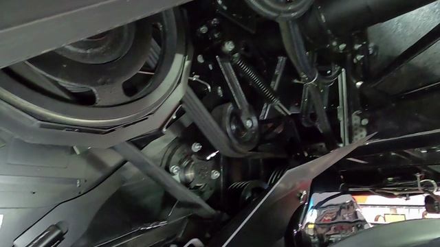 Первый отечественный комбайн 8-го класса производительности Рассматриваем Ростсельмаш H820 смотреть онлайн