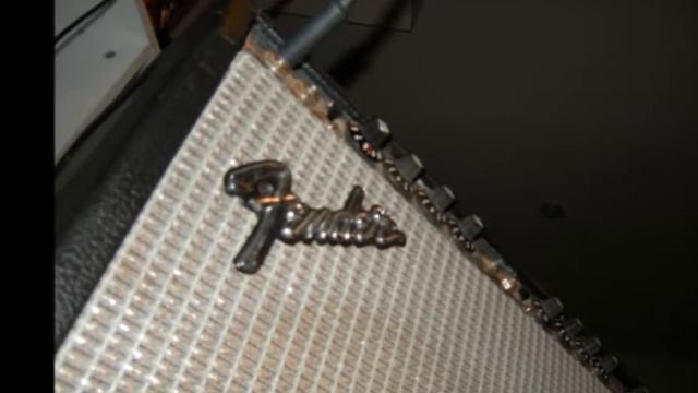 Square Wave Fuzz thru Fender Bassman Ten смотреть онлайн