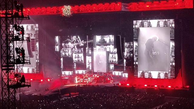Queen+Adam Lambert 2024 02 13 Tokyo Dome JAPAN Ay-Oh, We Wiil Rock You, Radio GaGa смотреть онлайн