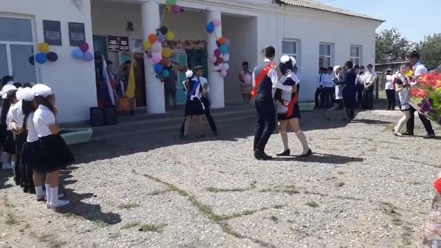 Вальс на последний звонок 2018