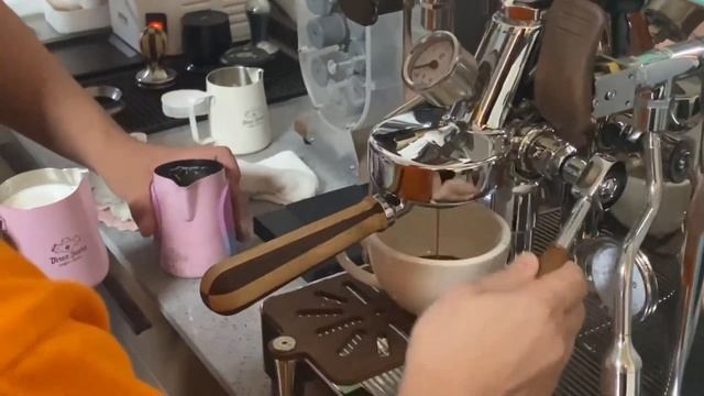 Learn Latte Art Today#coffee