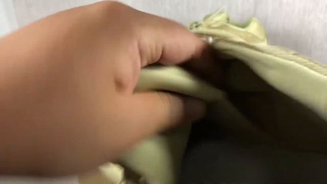 The 2018 new style adidas Yeezy 500 Super Moon Yellow authentic detail review смотреть онлайн