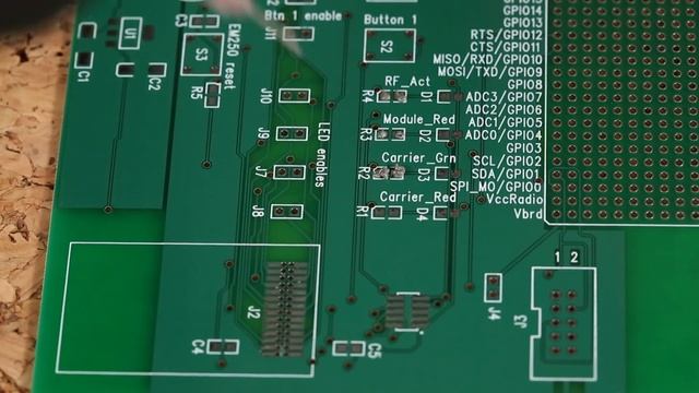 Arrow Tricks of The Trade - 05 - SMD Soldering - 02 - Solder Paste and Placing Components смотреть онлайн