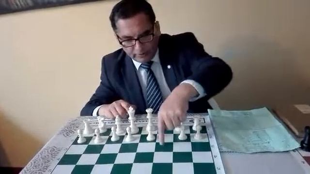 Curso Básico de Ajedrez 2.2 Iván Zúñiga смотреть онлайн