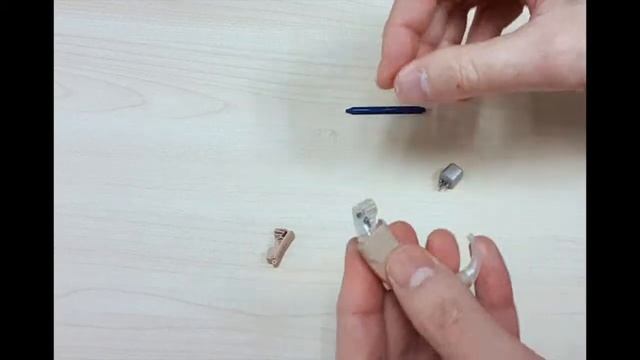 Siemens Teneo / Octiv SP - How to Change the Battery Door and Attach the DAI Shoe and Roger X смотреть онлайн