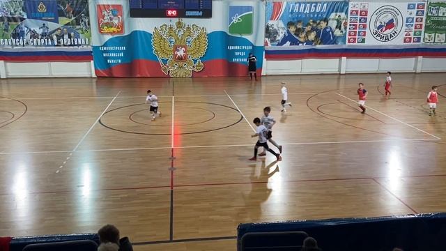 Первенство г.о. Серпухов 2023 г. среди детских команд. СШ "Талант-13" - "СШОР-13" 2:7 смотреть онлайн