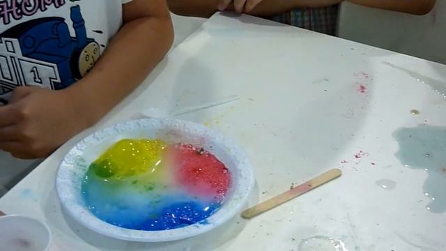 TarTar's Color Experiment смотреть онлайн