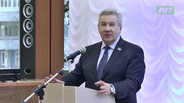 Сразу три премии в 44-ый День рождения Нижневартовска смотреть онлайн