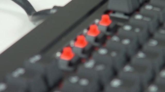 Corsair STRAFE Tastiera Meccanica Cherry MX смотреть онлайн