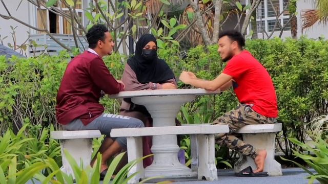 PRANK KI IGU HOREYAY AAN KU SAMEYO EMAN AMIIN SIDUW U XANAQEY SO DAWO смотреть онлайн