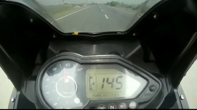 Pulsar 220F Topspeed смотреть онлайн