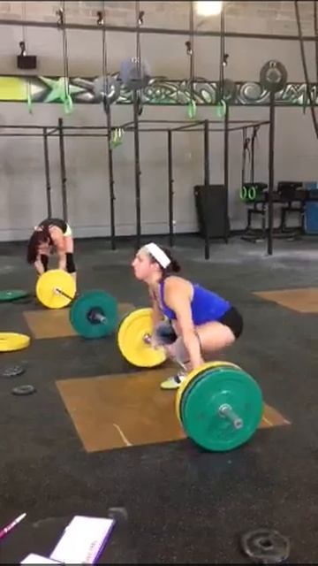 70kg/155lb Snatch смотреть онлайн