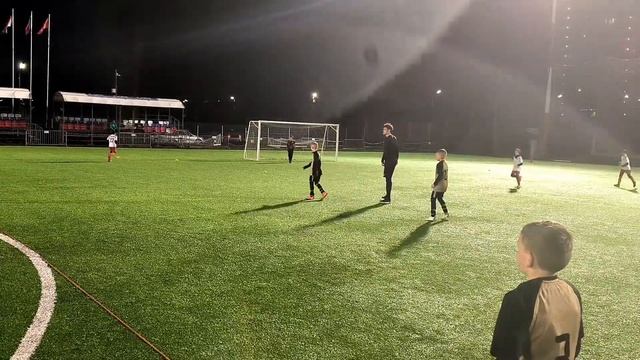 матч за I место Метеор белые - Интеграл желтые, 0-2 смотреть онлайн