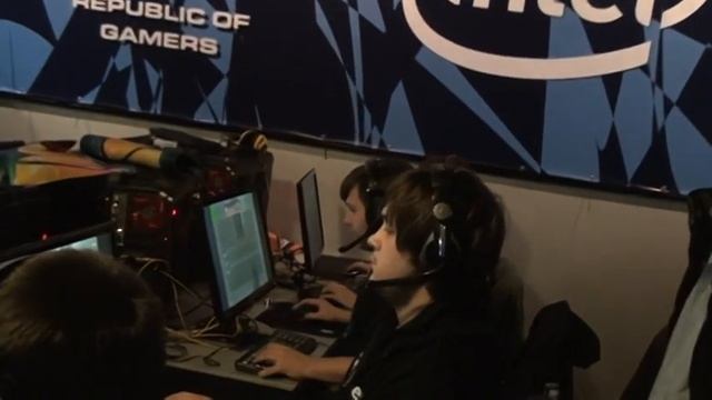 ASUS FINAL BATTLE OF THE YEAR - АТМОСФЕРА #2 смотреть онлайн