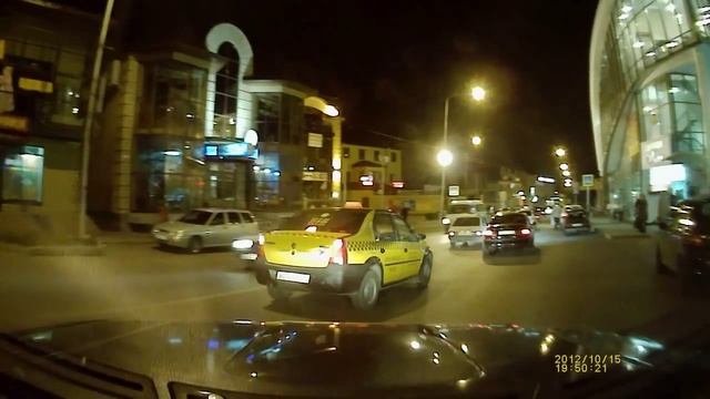 Видеорегистратор AirTone RV-1000HD ночью смотреть онлайн