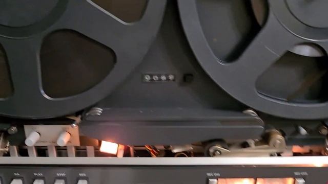 Катушечный магнитофон ReVox A77 смотреть онлайн