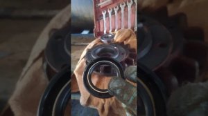 Ремонт КО- 503 вакуумный насос, часть 2, как правильно установить сальник, сальники!.