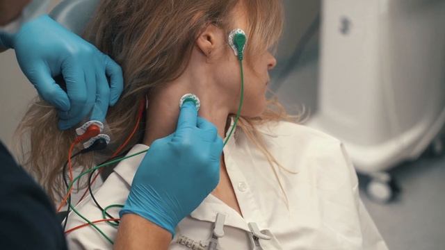 Современная стоматология может быть комфортной. Все услуги в одном стоматологическом центре. смотреть онлайн