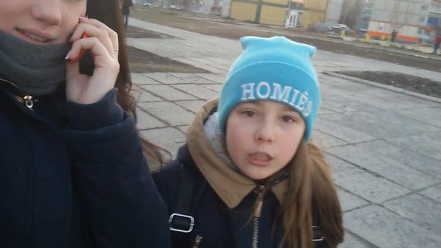 А нам смешно😂😂😂Гелий с моей сестрой Сашей смотреть онлайн