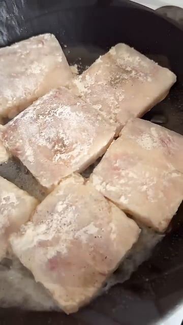 Дежурный рецепт за 3 копейки а выглядит на миллион! Готовится легко быстро а результат оценят все😍🔥 смотреть онлайн