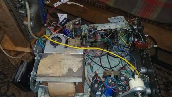 РАДИОЛА ИОЛАНТА С ПРУЖИННЫМ РАРИТЕТНЫМ РЕВЕРБЕРАТОРОМ НА РАДИОЛЕ РОМАНТИКА 103