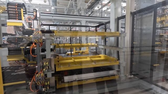 Škoda ENYAQ iV / VW ID4 / MEB Batterie Produktion in Mlada Boleslav, exklusive Einblicke und Infos смотреть онлайн