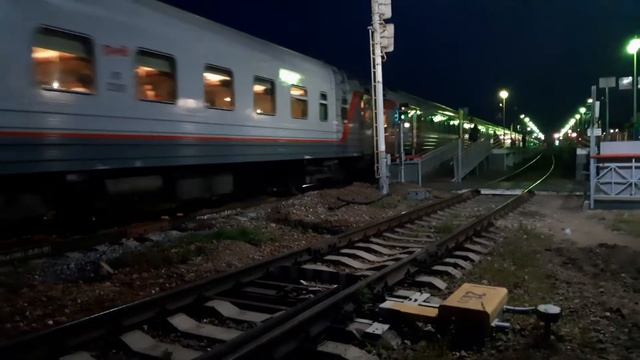 "Сплотка ЭП2К"! Электровоз ЭП2К-393+ЭП2К-250 с фирменным поездом 118М "Поморье"! смотреть онлайн