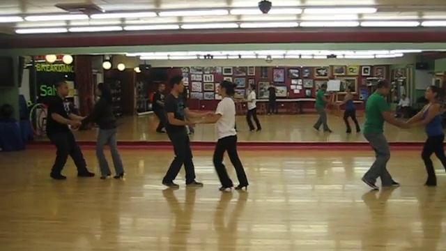 Milly Frank Salsa Class 05-24-10 смотреть онлайн