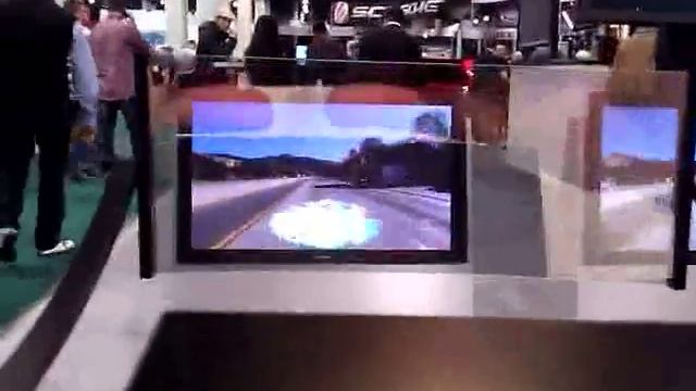 Pioneer Laser Heads Up Display at CES 2011 смотреть онлайн