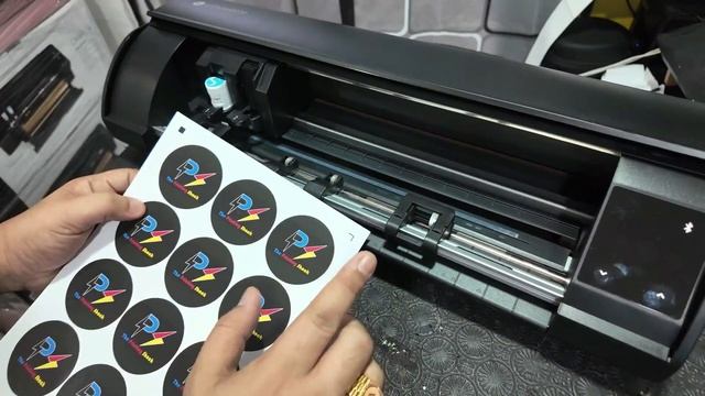 CAMEO 5 UNBOXING & FIRST CUT | The Printing Shock | Marlon Ubaldo смотреть онлайн