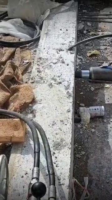 final stressing of post tension slab cables #posttensionslab #posttension #civilengineering смотреть онлайн