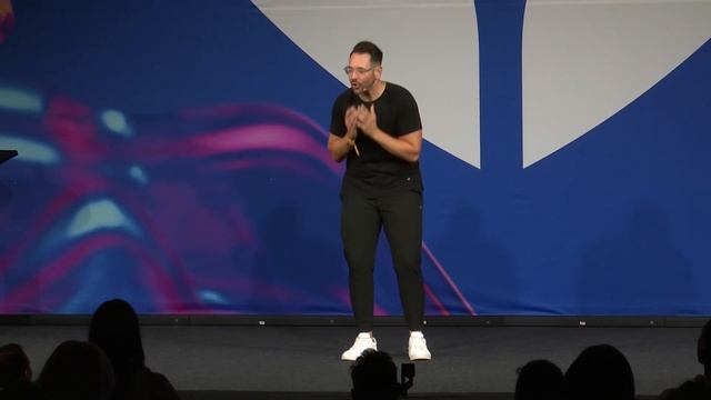 The REAL Reason Coaches Can't Create Content (And How to Fix It!) смотреть онлайн