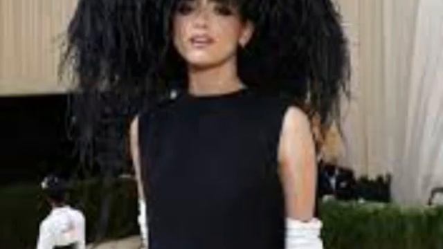 The Met Gala 2021 was a mess. смотреть онлайн