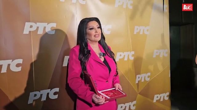 "JAČA SAM NEGO ŠTO SAM MISLILA" Dragana Mirković nakon razvoda od Tonija ne krije da je srećna смотреть онлайн
