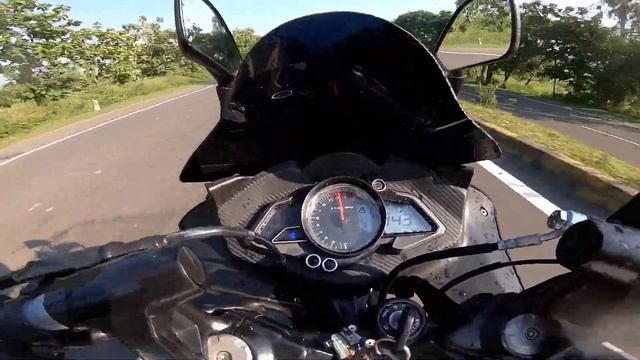 | BAJAJ | pulsar RS 200 | TOP SPEED TEST | bs6 model 2022 | #bajaj #rs200 #Aryanjaiswal01 #topspee смотреть онлайн