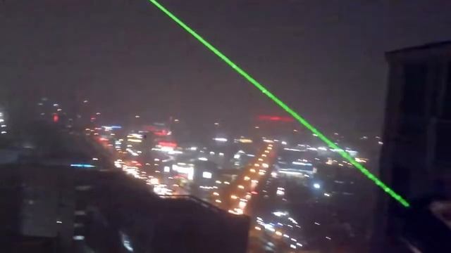 MILITARY 303 Green Laser Pointer смотреть онлайн