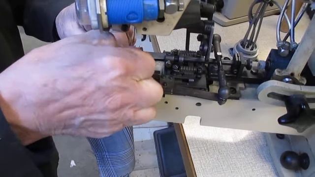 [Sewing Machines] Pfaff 3306 Tandem for button - Foggiato смотреть онлайн