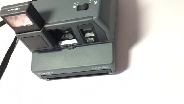 POLAROID Impulse Instant Camera pop-up Flash use 600 plus смотреть онлайн