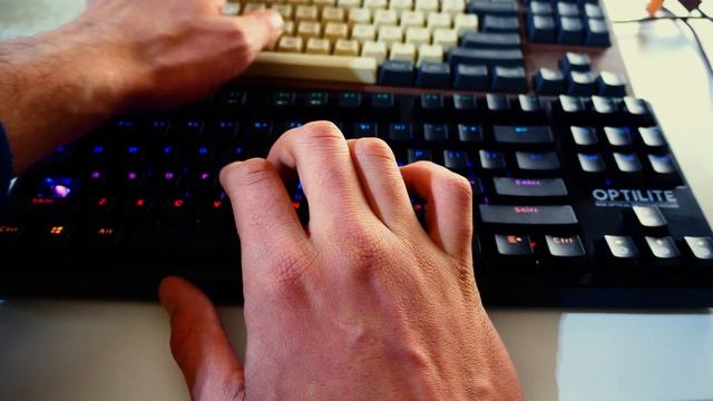 Fantech MK872 TKL Optical Mechanical Keyboard Review - $60 - Rock Solid Build смотреть онлайн