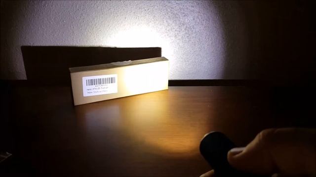 Haxtex HT18, budget 18650 flashlight смотреть онлайн