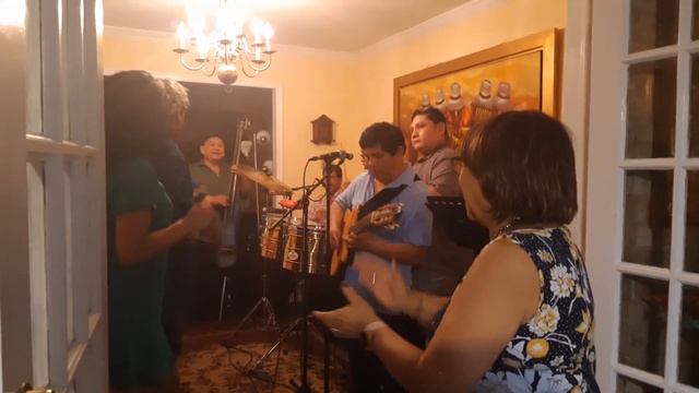 "EL QUE SABE SABE" GRUPO GUARARE VOCALIZA: JUAN BARBIERI, MIGUEL "MIKE" CHACALTANA CARHUAYO USA. смотреть онлайн